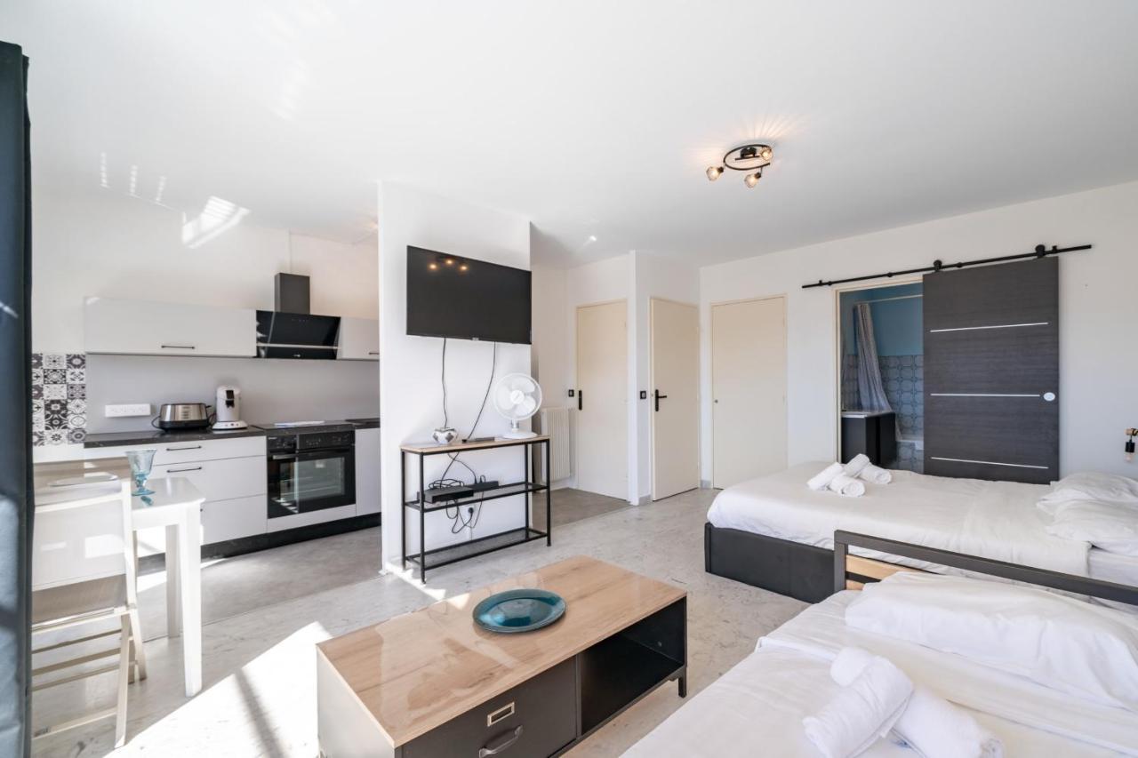 Appartement Clemenceau - Welkeys Vallauris Exteriör bild