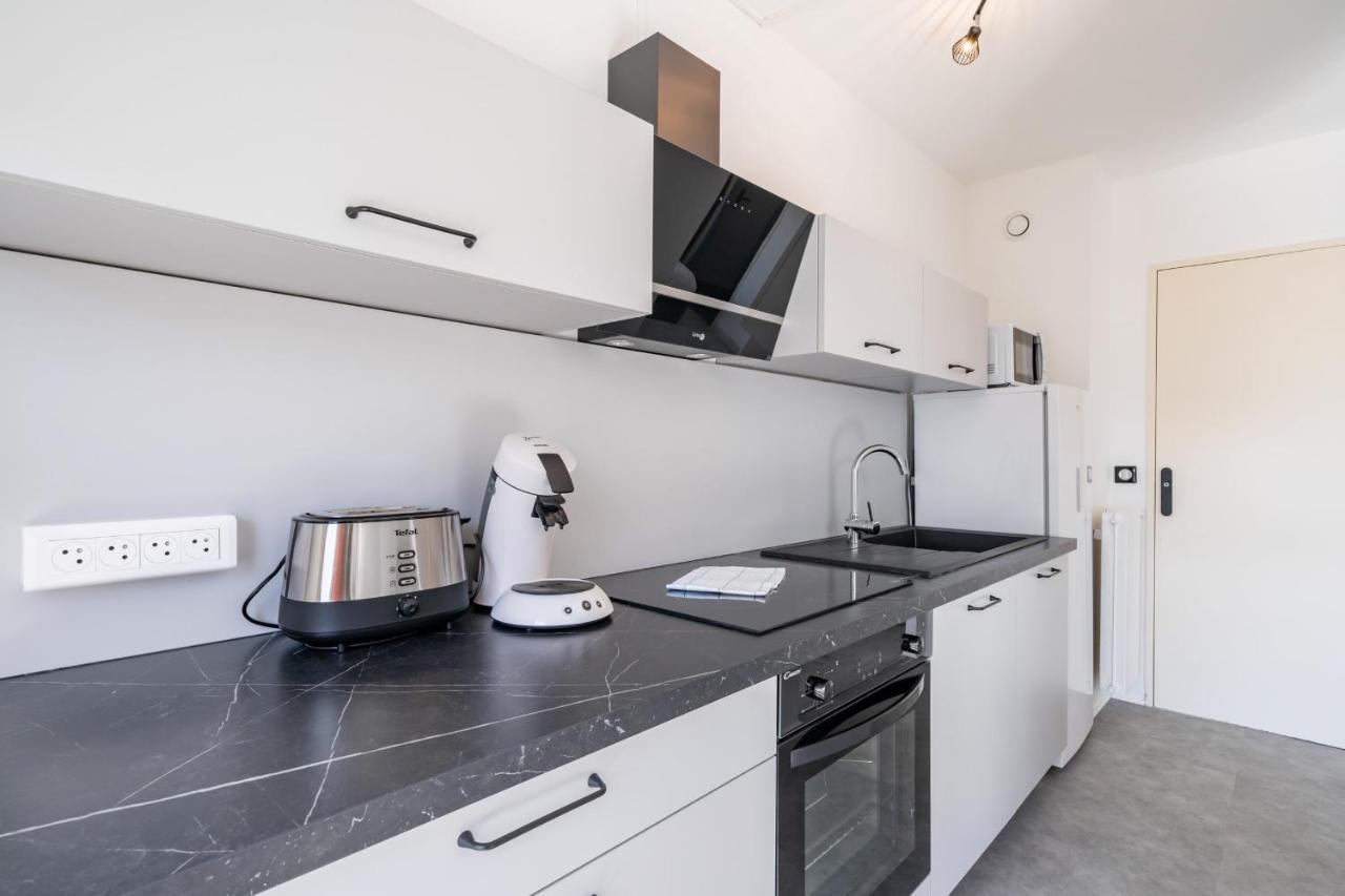Appartement Clemenceau - Welkeys Vallauris Exteriör bild