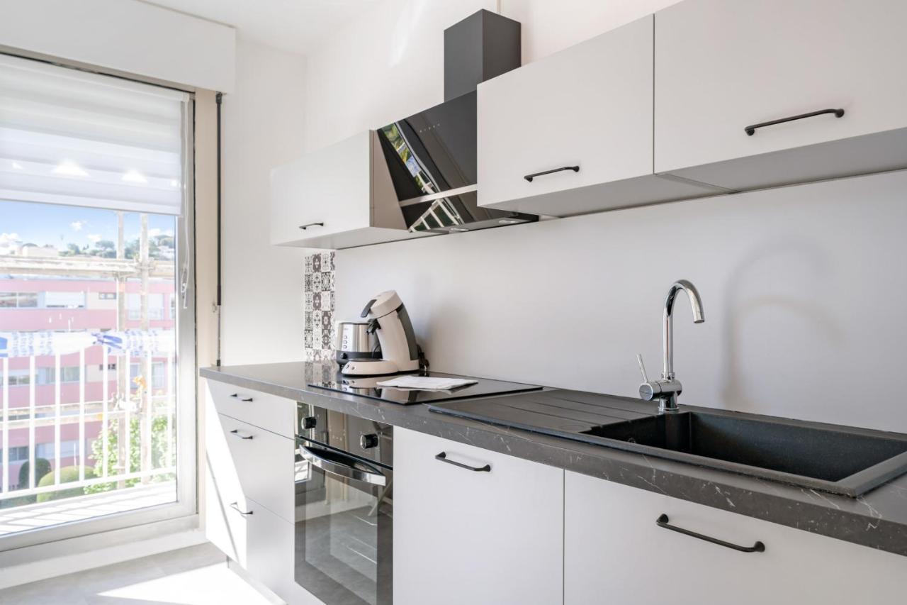 Appartement Clemenceau - Welkeys Vallauris Exteriör bild